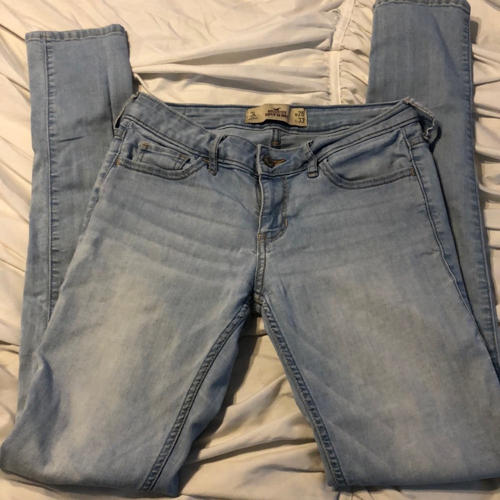 Hollister jeans